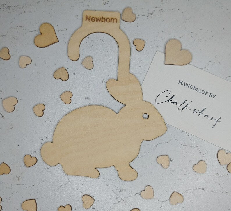 Nursery wardrobe dividers